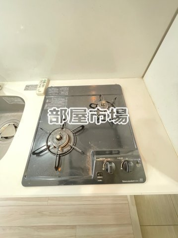 SYNEX PREMIER ASAKUSABASHIのキッチン|2口コンロ