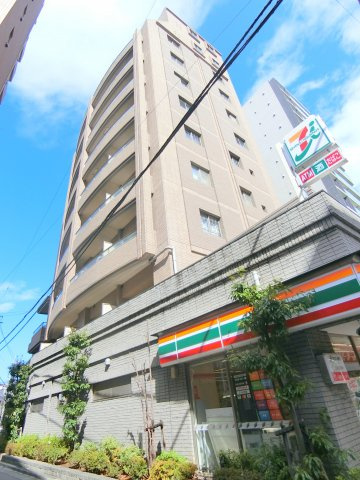 フラットパル山王の外観