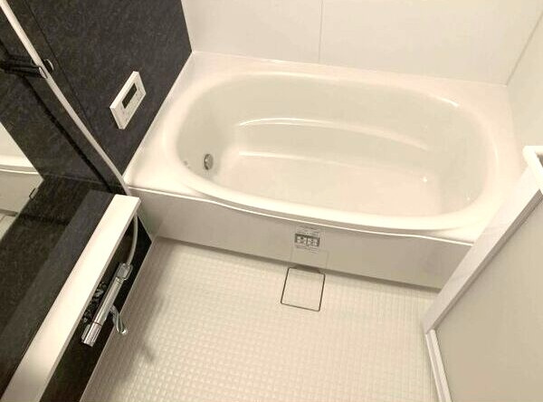 グランデ赤池の浴室