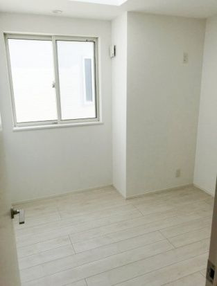根岸4丁目戸建　F邸の寝室