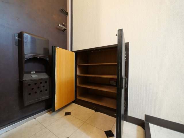 トリプルステーション菱屋西の収納