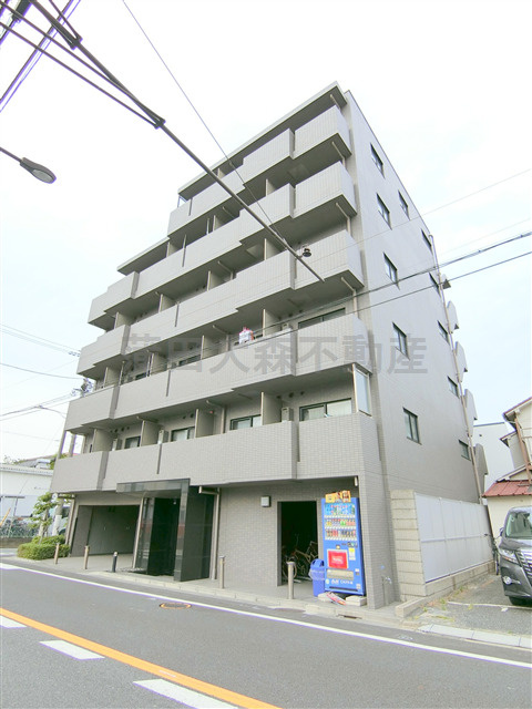 ルーブル鵜の木参番館の外観