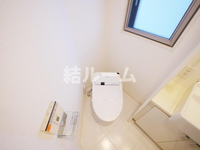 北区東十条４丁目の賃貸マンションのトイレ