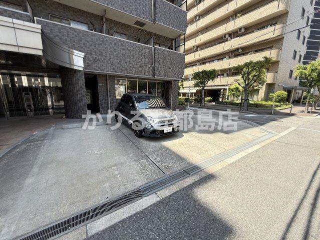 Serene Miyakojimaの駐車場