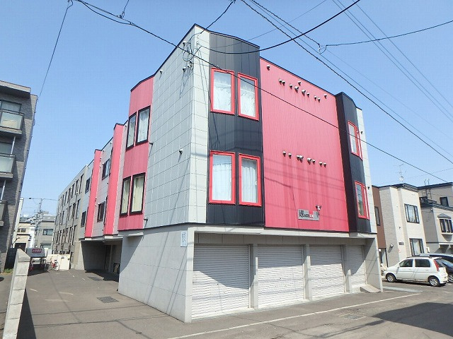 ＬＥＥ　ＳＱＵＡＲＥ　栄通