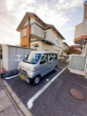 シュトローム・ティーの駐車場|高崎、前橋のお部屋探しはエンドスケープまで！お客様の理想お聞かせ下さい♪