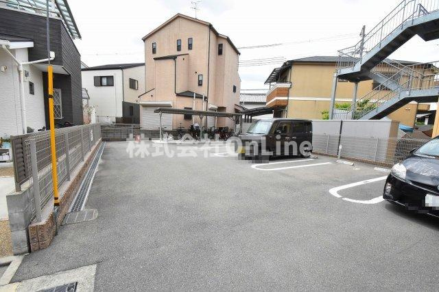 ビルズの駐車場