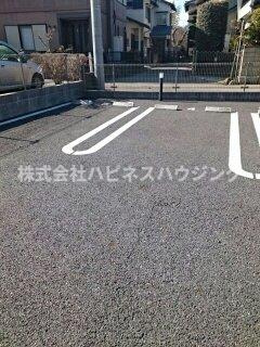 ドルフィンⅡの駐車場