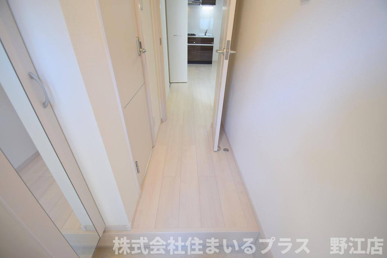 キャトルレーブの玄関