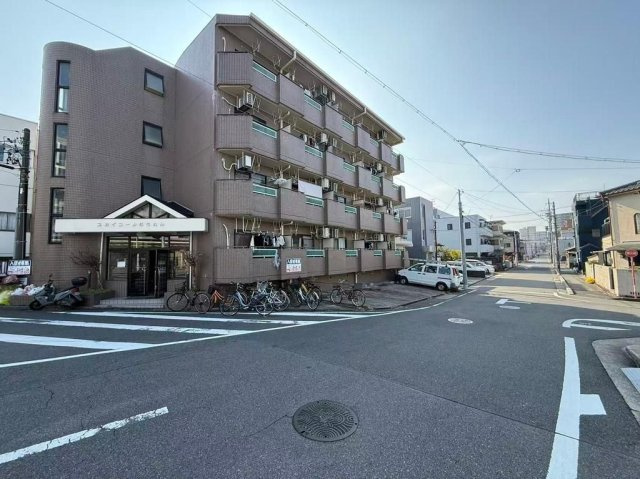 スカイコールほうねんの外観