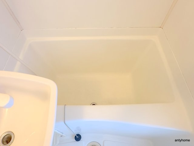 ネオユニベールの浴室