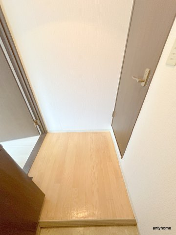 ネオユニベールの内装