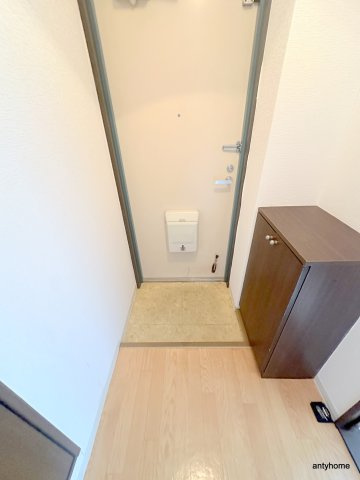 ネオユニベールの内装