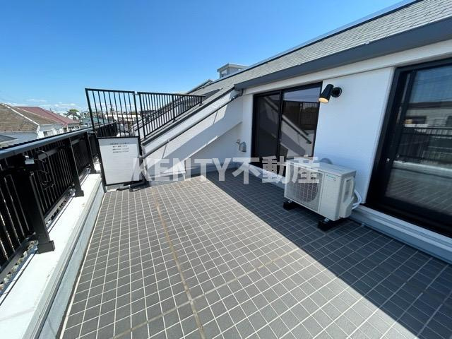 【バルコニー】 | ベルファース大森山王 | 落ち着いた時間を過ごせるバルコニーです