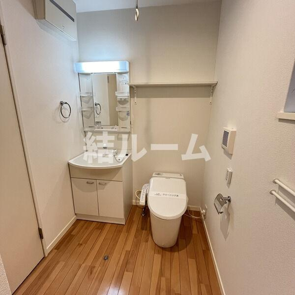 豊島区南池袋４丁目のアパートのトイレ
