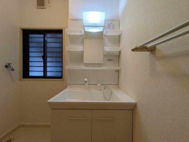 ルグランラルシェの洗面所