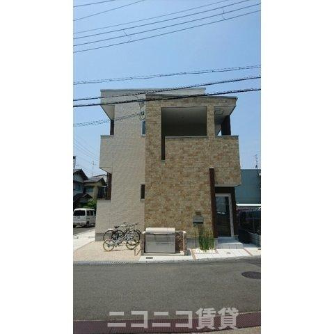 豊中市岡町南３丁目のアパートの外観