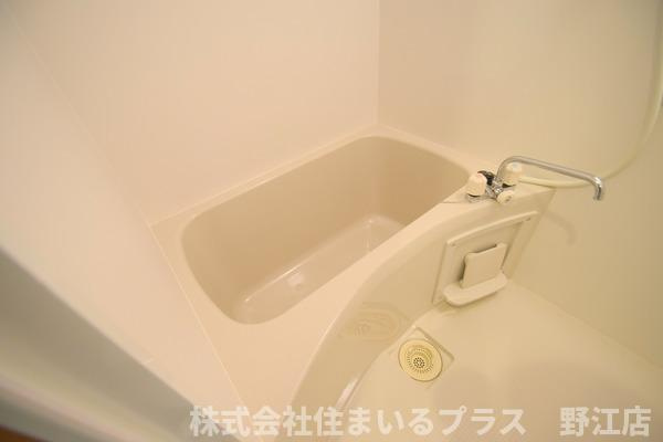 コンフォール千林の浴室