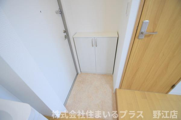 コンフォール千林の玄関