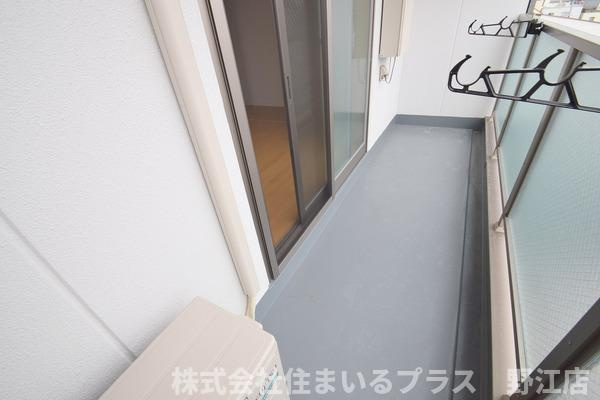 コンフォール千林のバルコニー