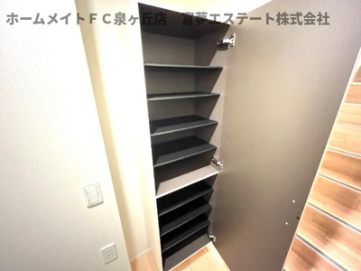 【玄関】 | ルキアスＦ | 収納