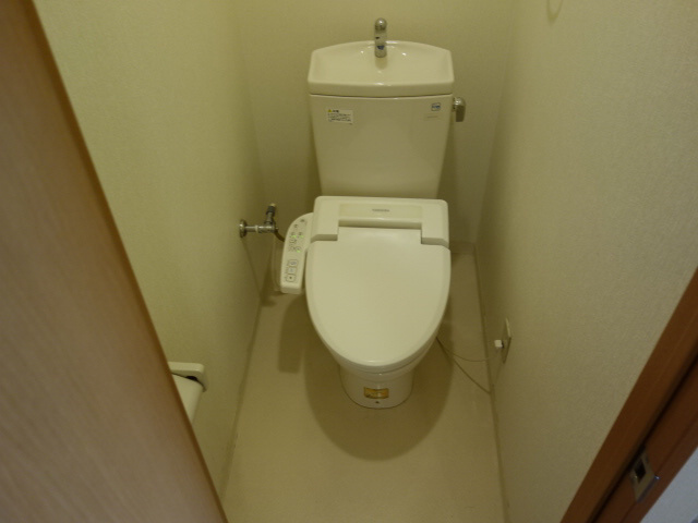 ノーブルハイム樽屋町のトイレ