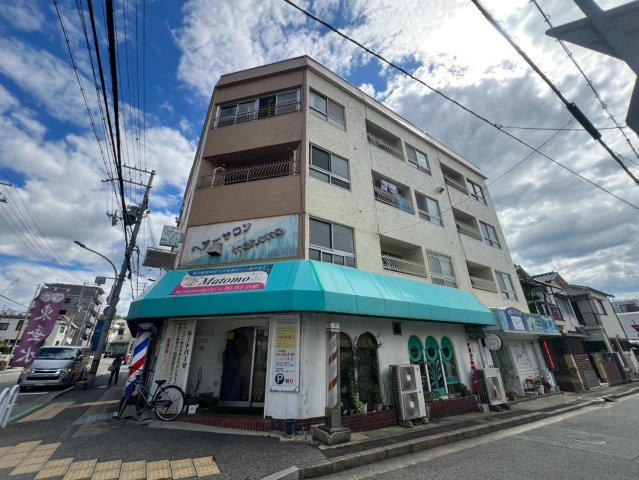タウンハイツ垂水の外観