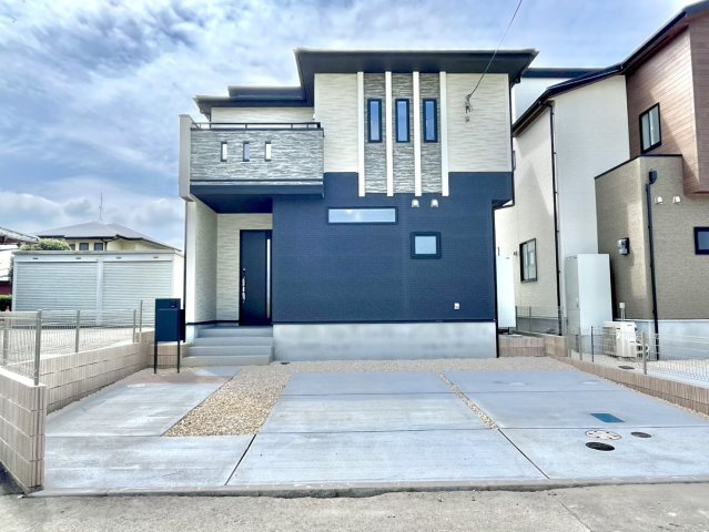 ブルーミングガーデン／菊池郡菊陽町津久礼4期／3号棟の外観