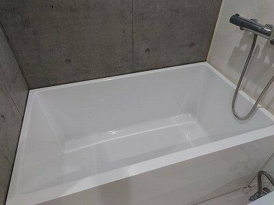 Ｍｏｎ－ｎａｋａ　Ａｐａｒｔｍｅｎｔ　Ｔｅｒｒａｃｅの浴室