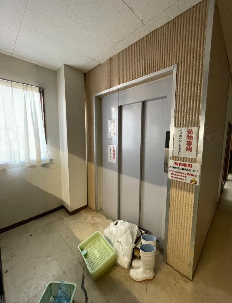 坂戸市日の出町のビル