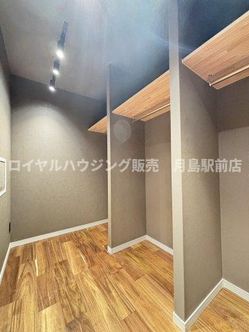 ☆大型のウォークインクローゼット☆
