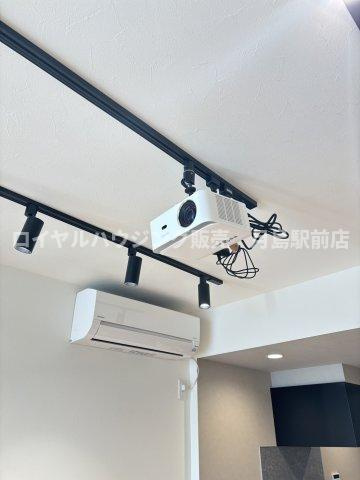 ☆プロジェクターとスクリーンが備わっています☆
