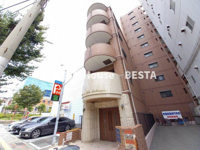 プレサンス神戸裁判所前の外観