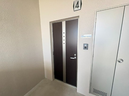 SOLAREの玄関