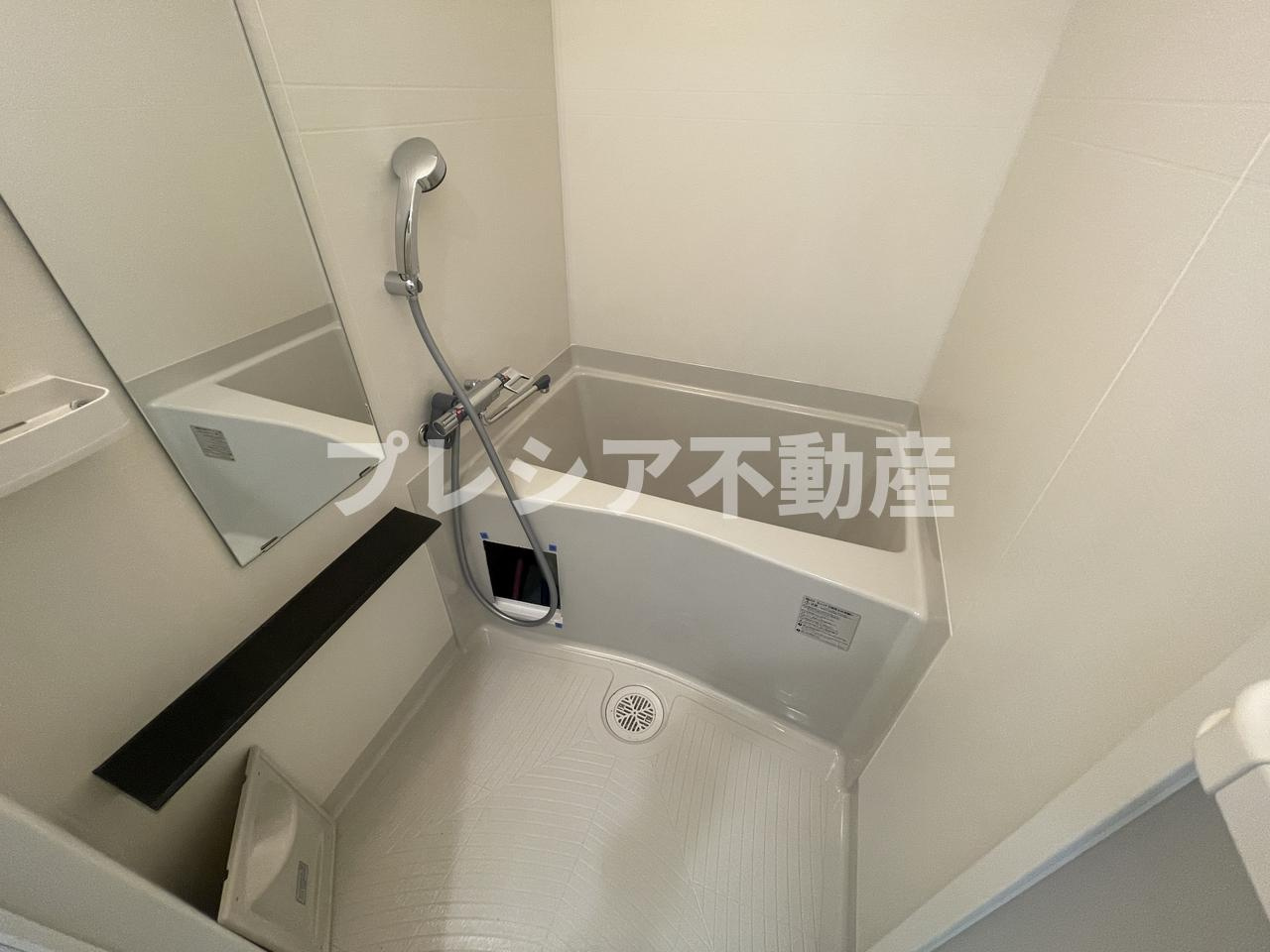 ソルテラス甲子園口クレアストの浴室