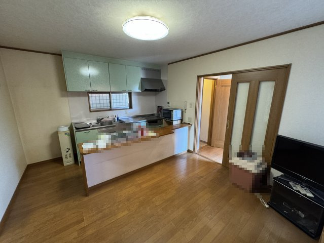 和歌山市西蔵前丁・中古戸建・117173の居間・リビング