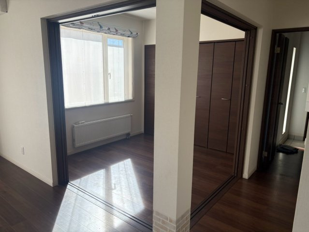 中古住宅　芽室町西4条7丁目の洋室