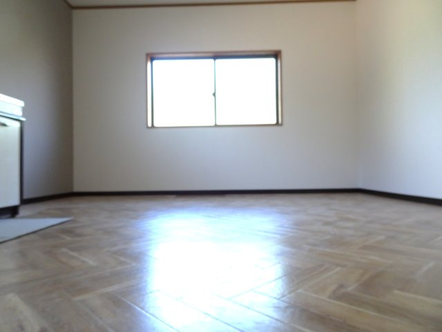 大垣市笠縫町戸建の内装