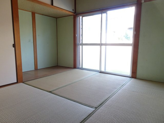 大垣市笠縫町戸建の和室