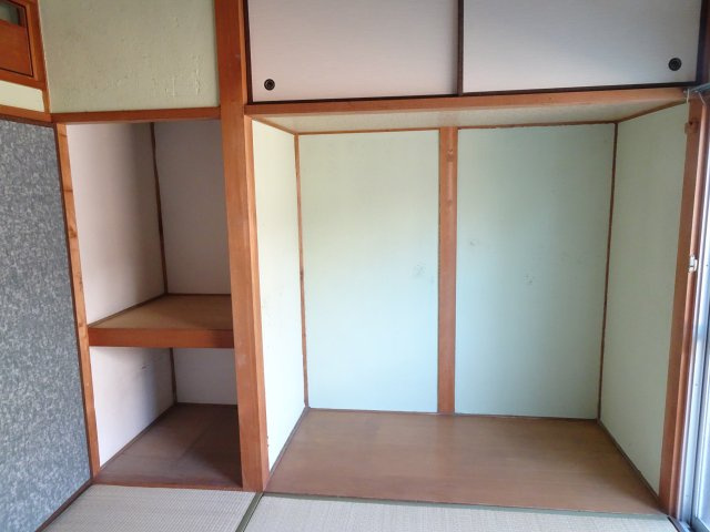 大垣市笠縫町戸建の収納