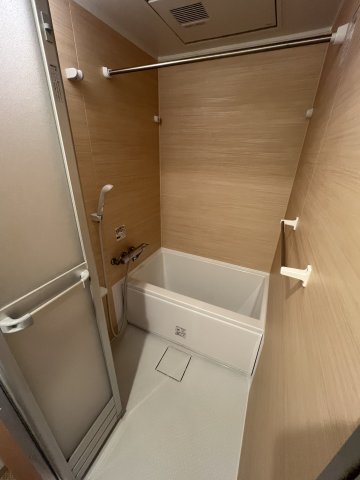 京都市南区東九条南河辺町の賃貸マンションの浴室