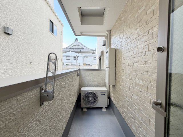 フジパレス立花駅東のバルコニー