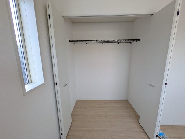 下妻市二本紀　第2　新築戸建て　１号棟の収納