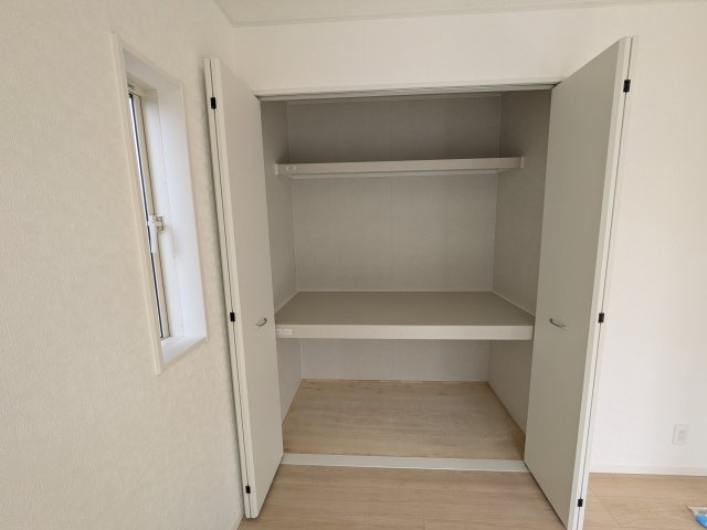 下妻市二本紀　第2　新築戸建て　１号棟の収納