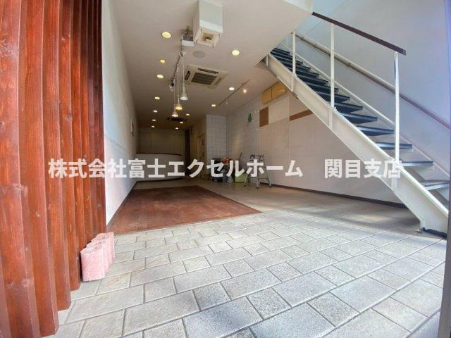 鴫野東2丁目テナントビルの内装