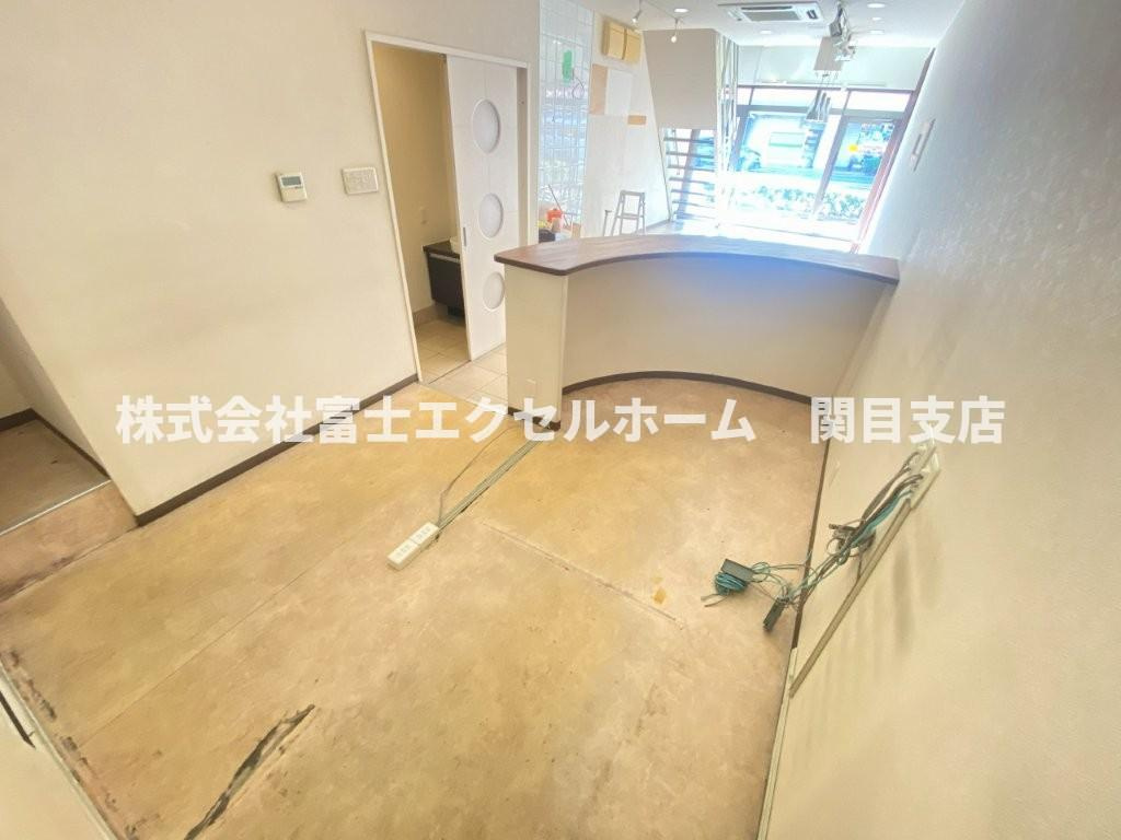 鴫野東2丁目テナントビルの内装