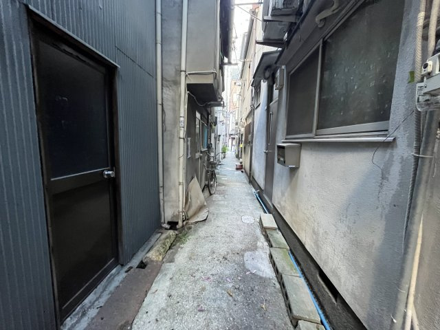 大阪市北区天神橋１丁目の店舗一部の周辺
