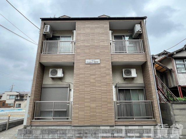 足立区西新井本町１丁目のアパートの外観|
