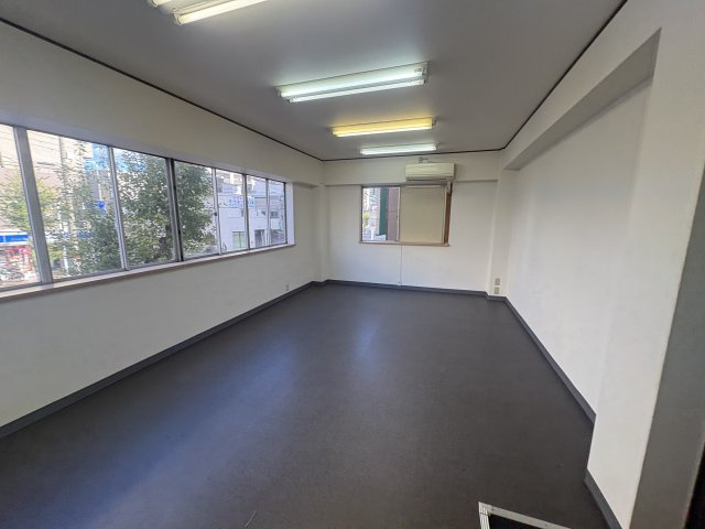 東宝ビル