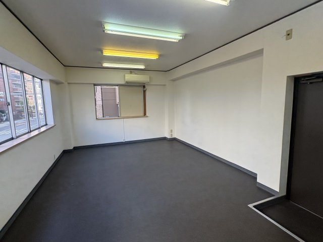 東宝ビル